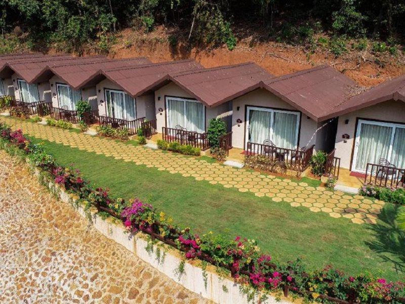 فندق Stone Wood Premier Gokarna جوكارنا المظهر الخارجي الصورة