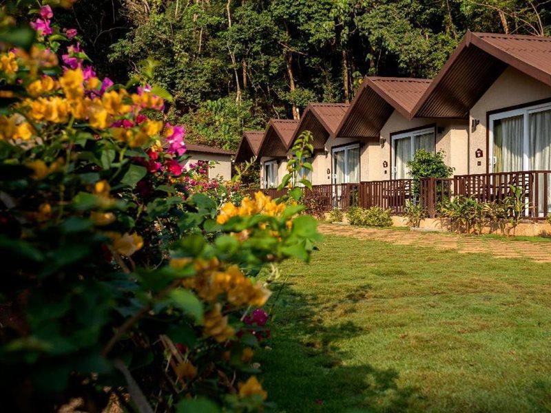 فندق Stone Wood Premier Gokarna جوكارنا المظهر الخارجي الصورة