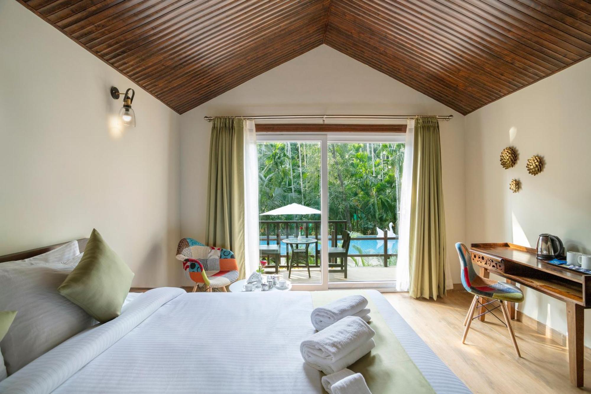 فندق Stone Wood Premier Gokarna جوكارنا المظهر الخارجي الصورة