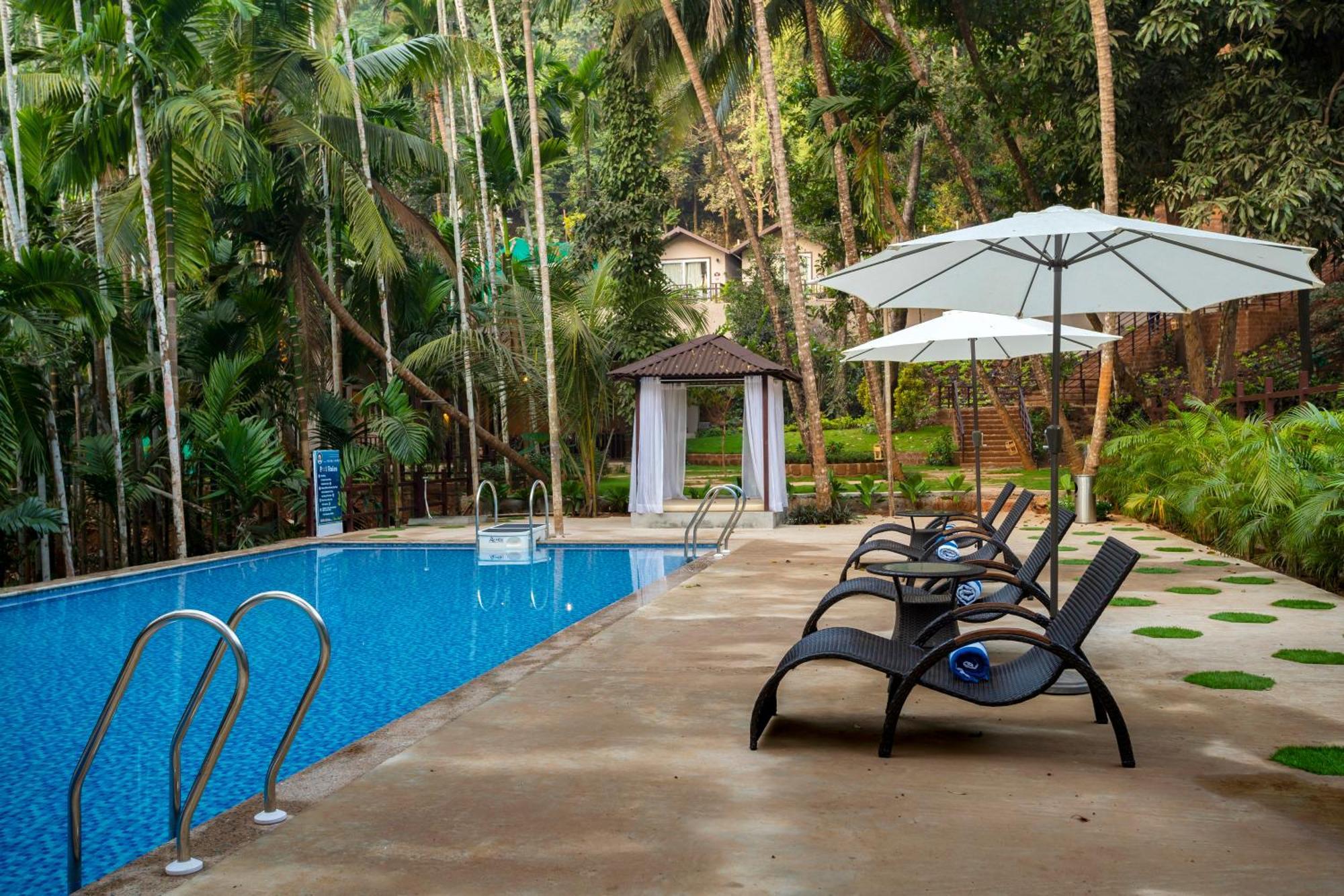 فندق Stone Wood Premier Gokarna جوكارنا المظهر الخارجي الصورة