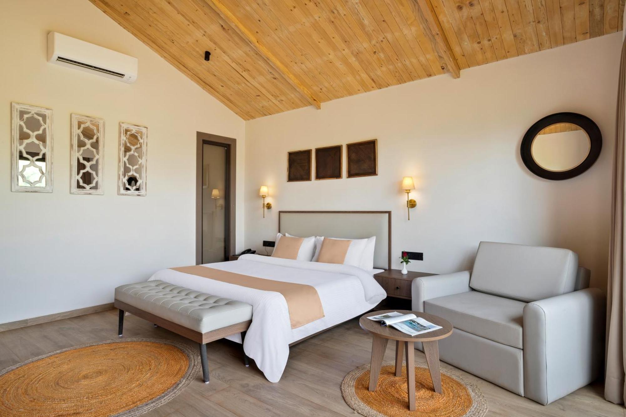 فندق Stone Wood Premier Gokarna جوكارنا المظهر الخارجي الصورة