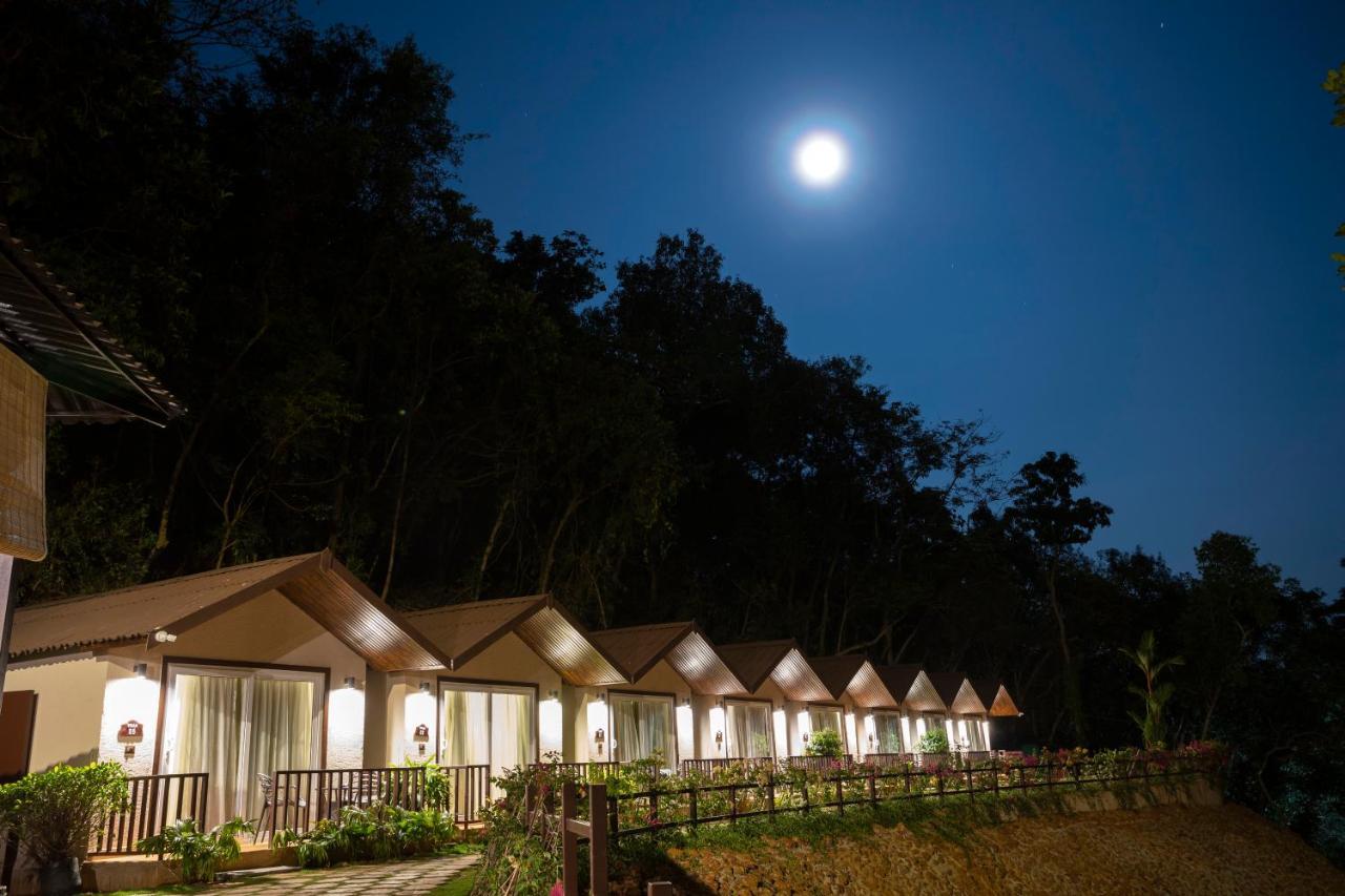 فندق Stone Wood Premier Gokarna جوكارنا المظهر الخارجي الصورة